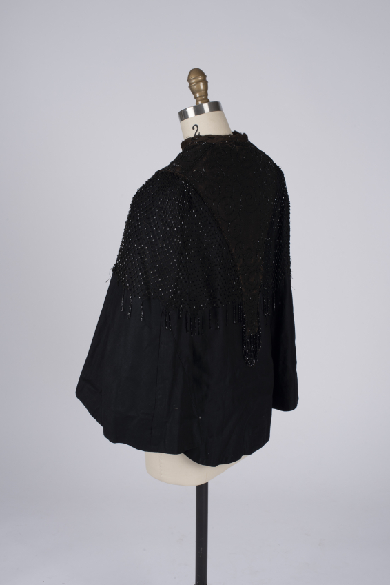 Wandering Wardrobe 19th Century Capelet | The Onstead Institute